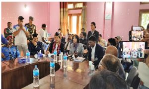 स्वास्थ्य तथा जनसंख्या मन्त्रीद्वारा नारायणी अस्पतालको स्थलगत अनुगमन 