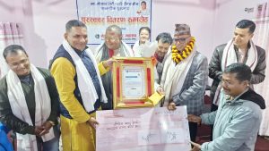 स्व. गोपाल गिरी क्रियाशील पत्रकारिता पुरस्कार गोविन्द देवकोटालाई