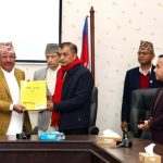 चार तारा र रूख अब गगन थापा पक्षको